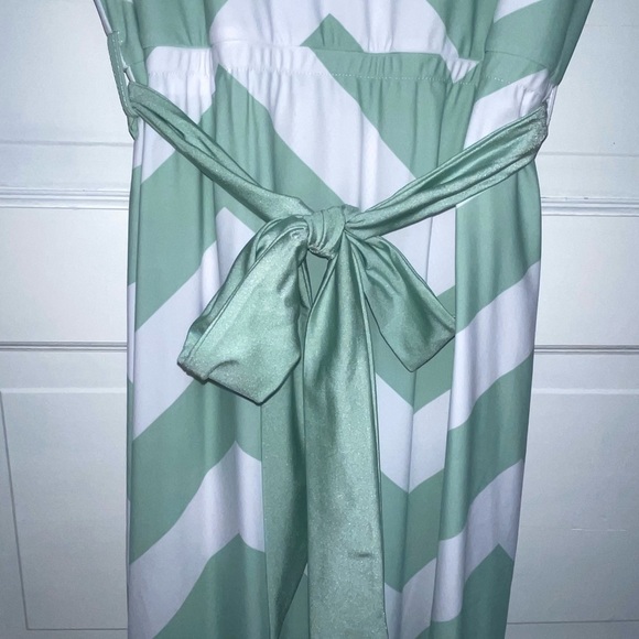 L dainty Jewells swim dress NWT - Picture 5 of 5